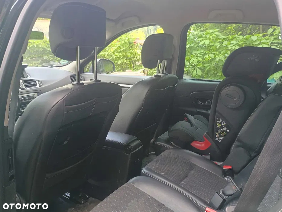 Renault Scenic - 7
