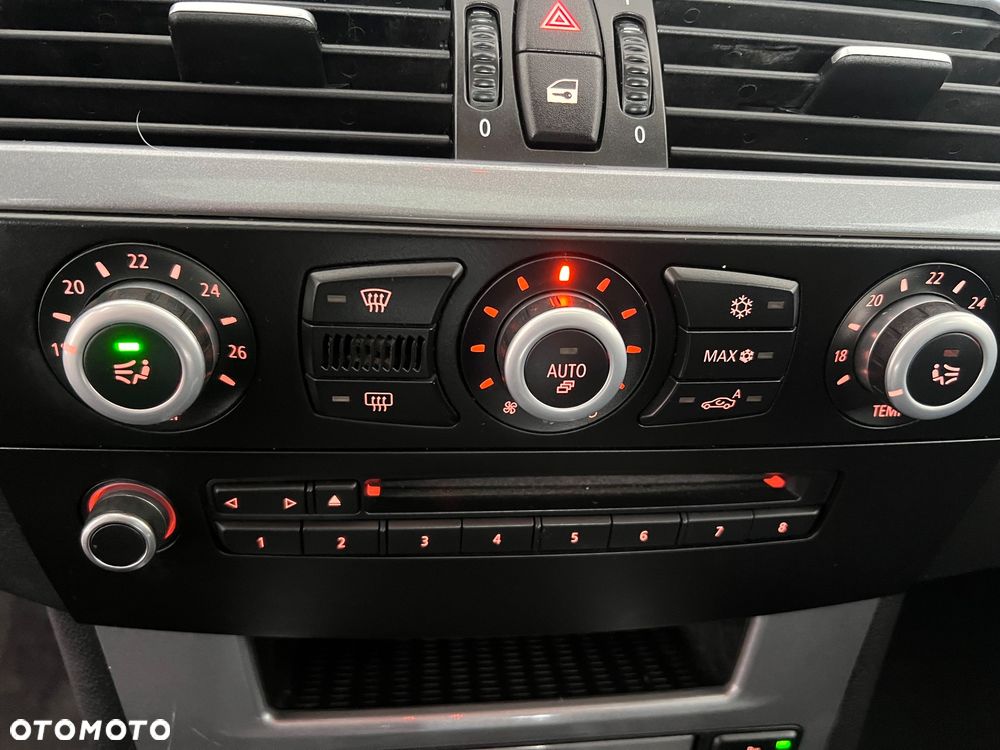 BMW Seria 5 520d - 34