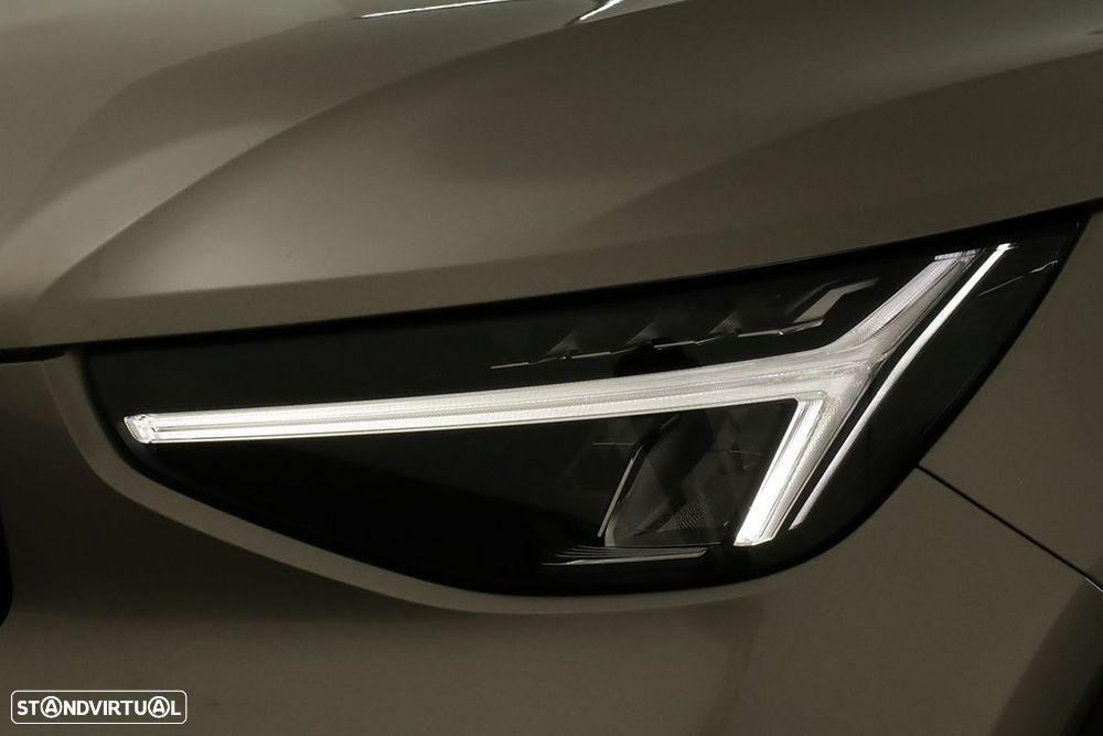 Volvo XC 40 1.5 T2 Plus Dark Auto - 6