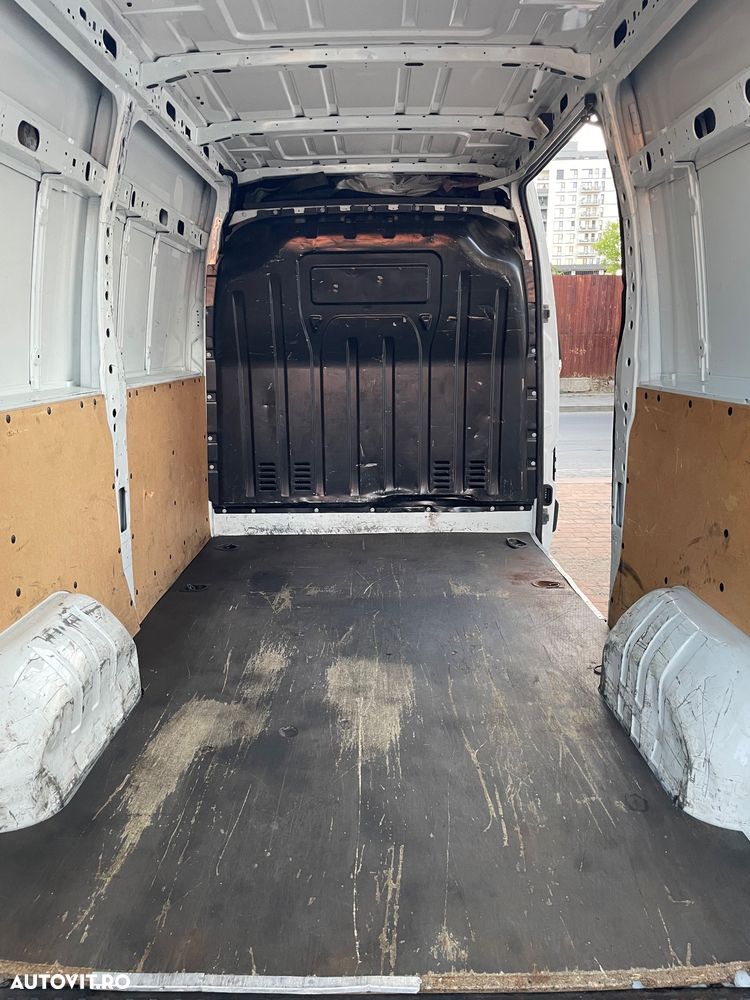 Renault Master - 15