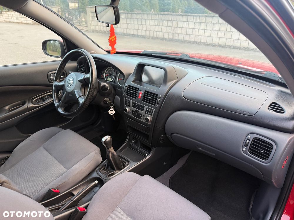Nissan Almera 1.5 Acenta - 17