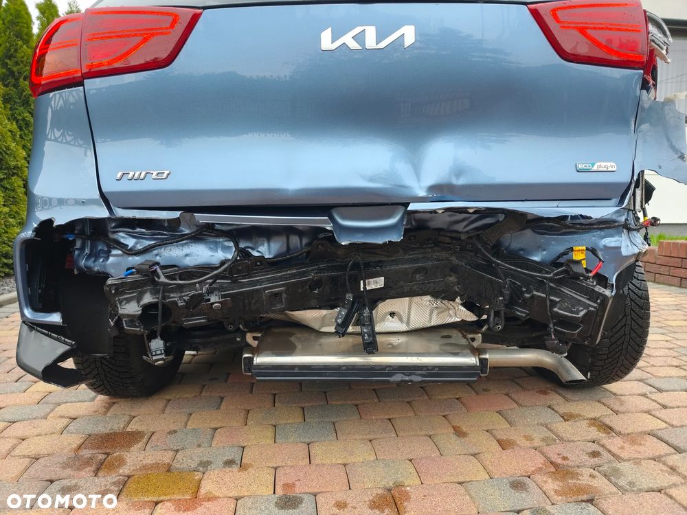 Kia Niro 1.6 GDI Plug-In Hybrid Business Line - 13