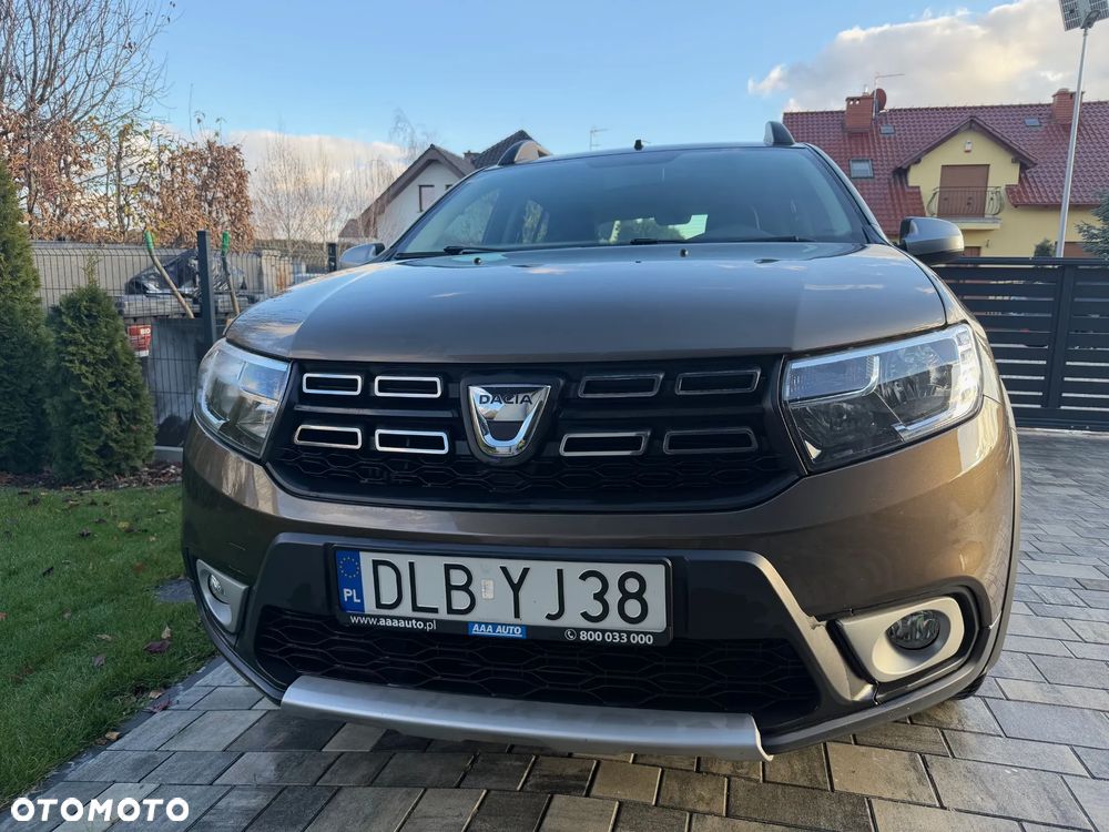 Dacia Sandero Stepway 0.9 TCe Laureate S&S Easy-R - 4