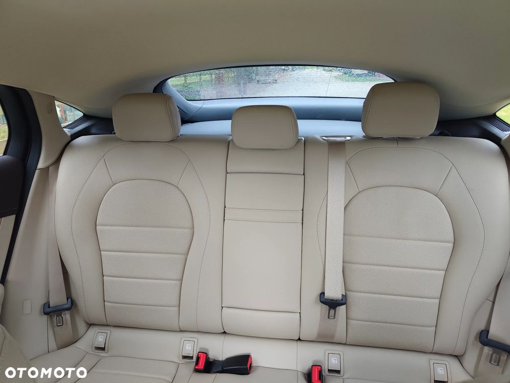 Mercedes-Benz GLC 200 4-Matic - 12