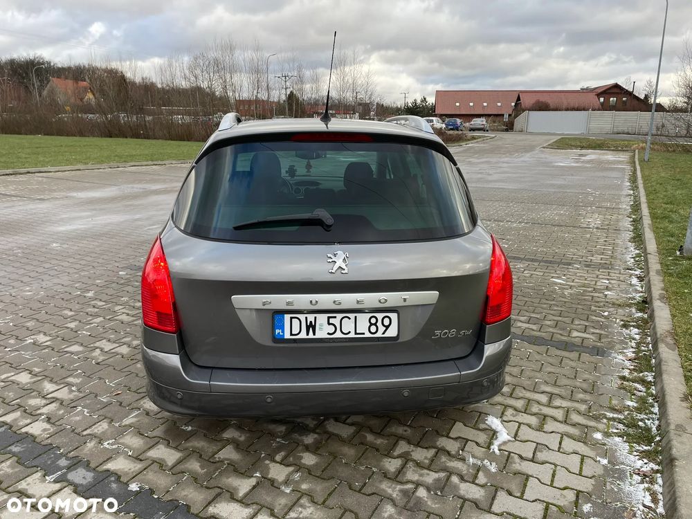 Peugeot 308 - 4