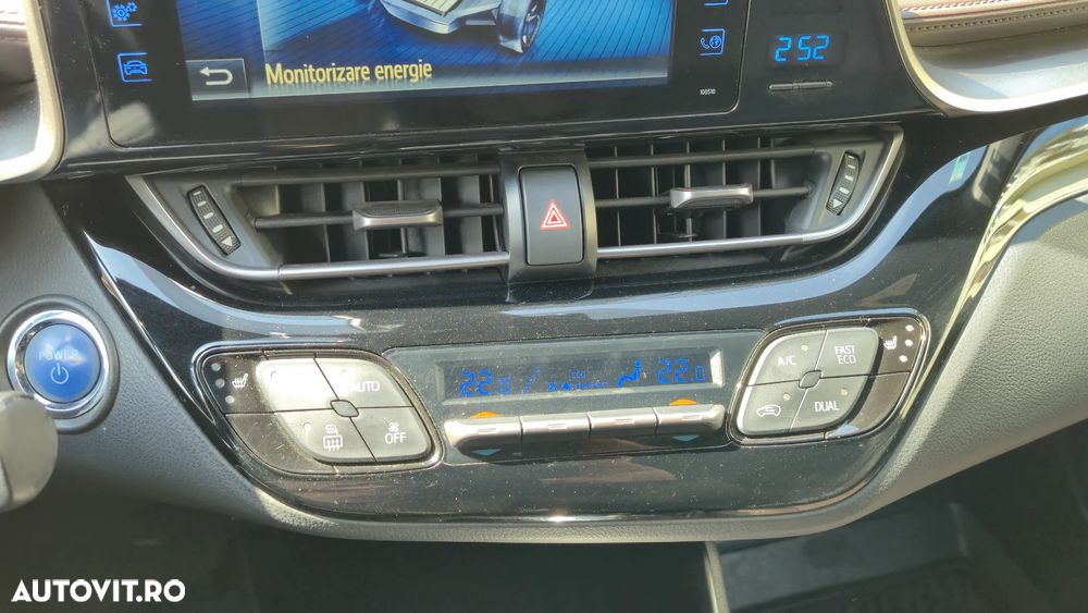 Toyota C-HR 1.8 HSD 4x2 CVT C-lassy - 18