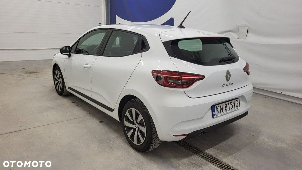 Renault Clio - 8