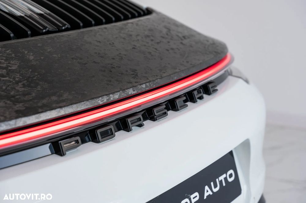 PORSCHE 911 2024 — imagine 17