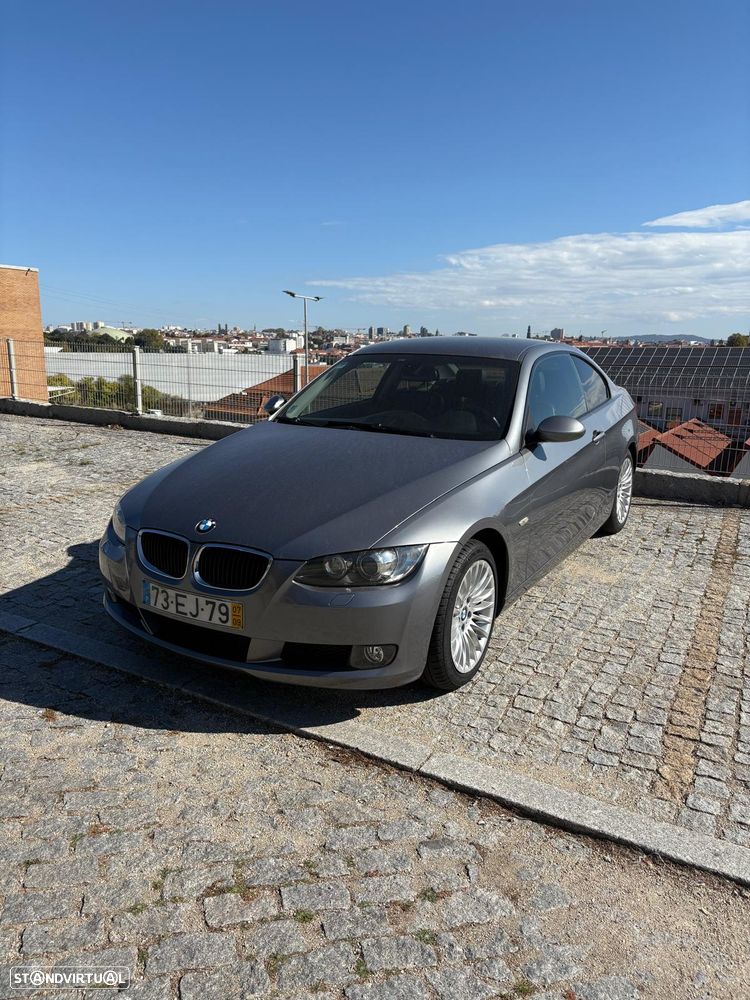 BMW 320 d Coupe Active Auto - 21