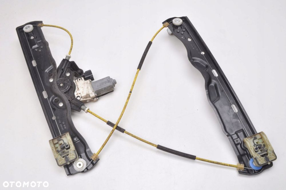 LAND ROVER RANGE ROVER VELAR L560 PODNOŚNIK SZYBY PRAWY PRZÓD J8A2-23200-AC - 7