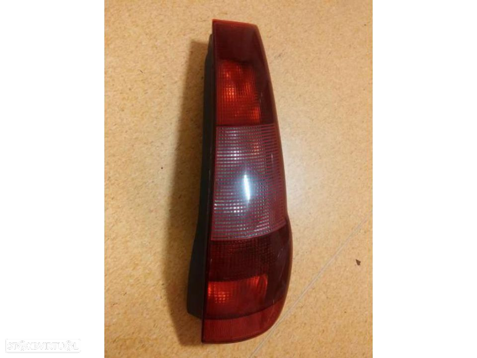 Farolim farol tras direito fiat punto mk1 1994/1999 - 2