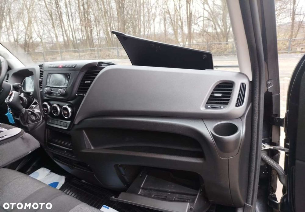 Iveco Daily 35S18 - 23