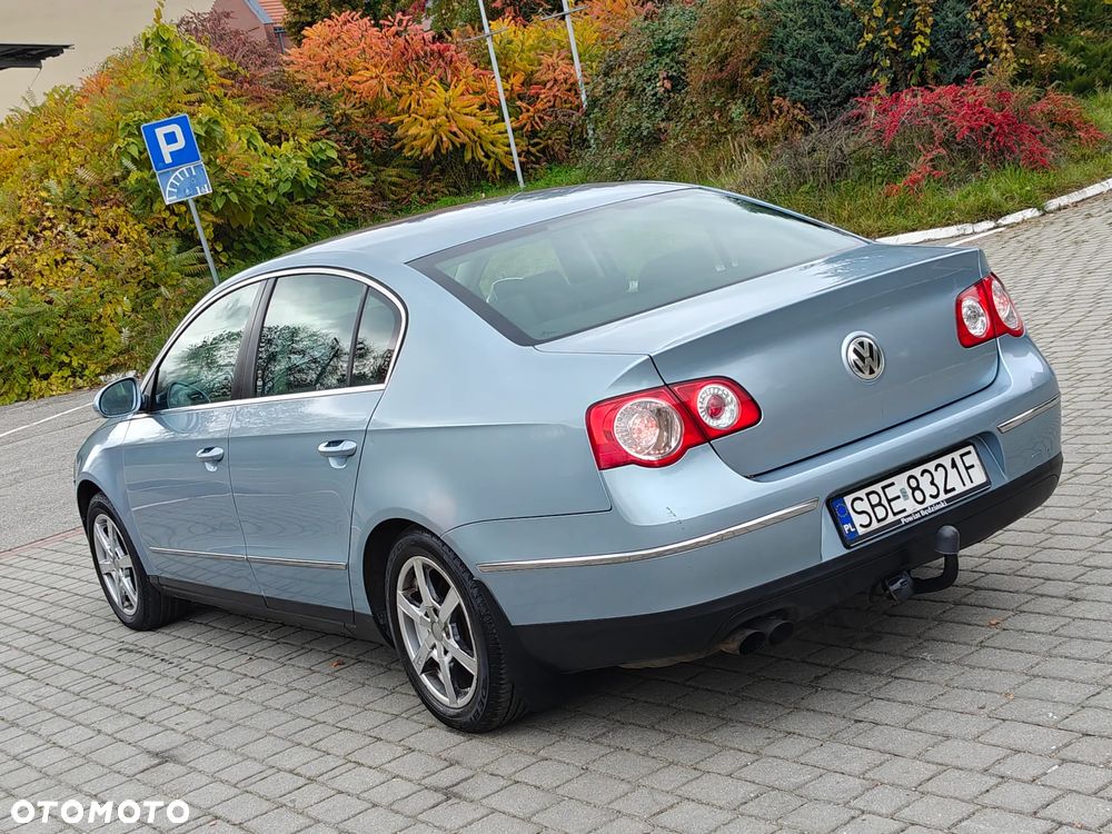 Volkswagen Passat 2.0 FSI Comfortline - 10