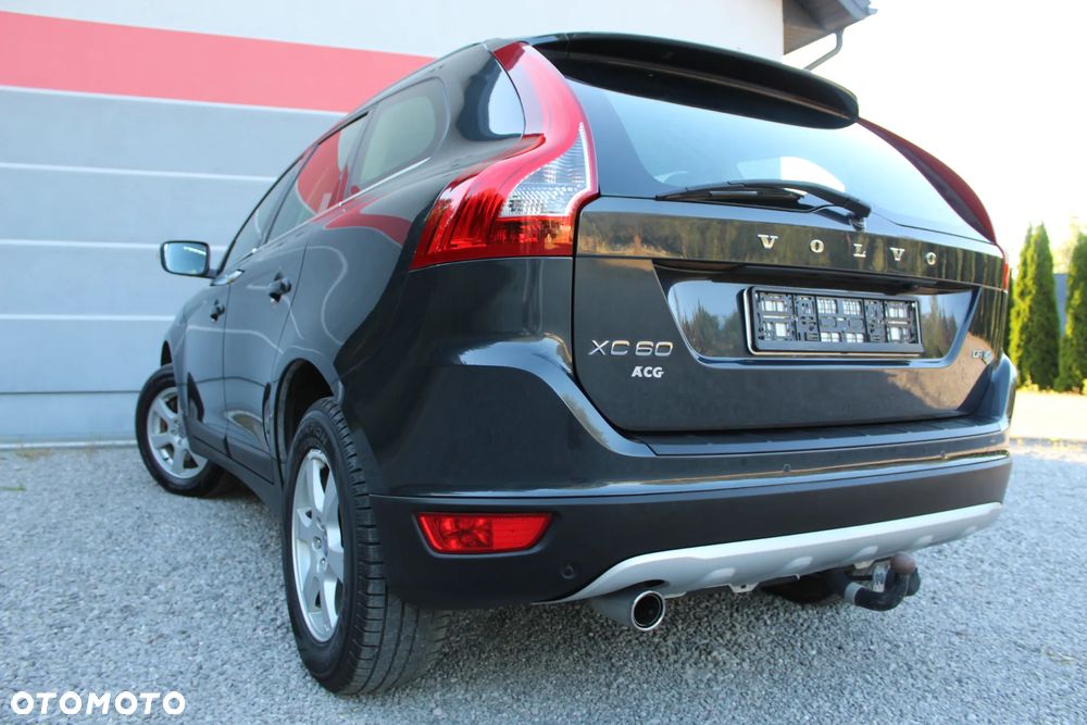 Volvo XC 60 D4 Edition Pro - 4
