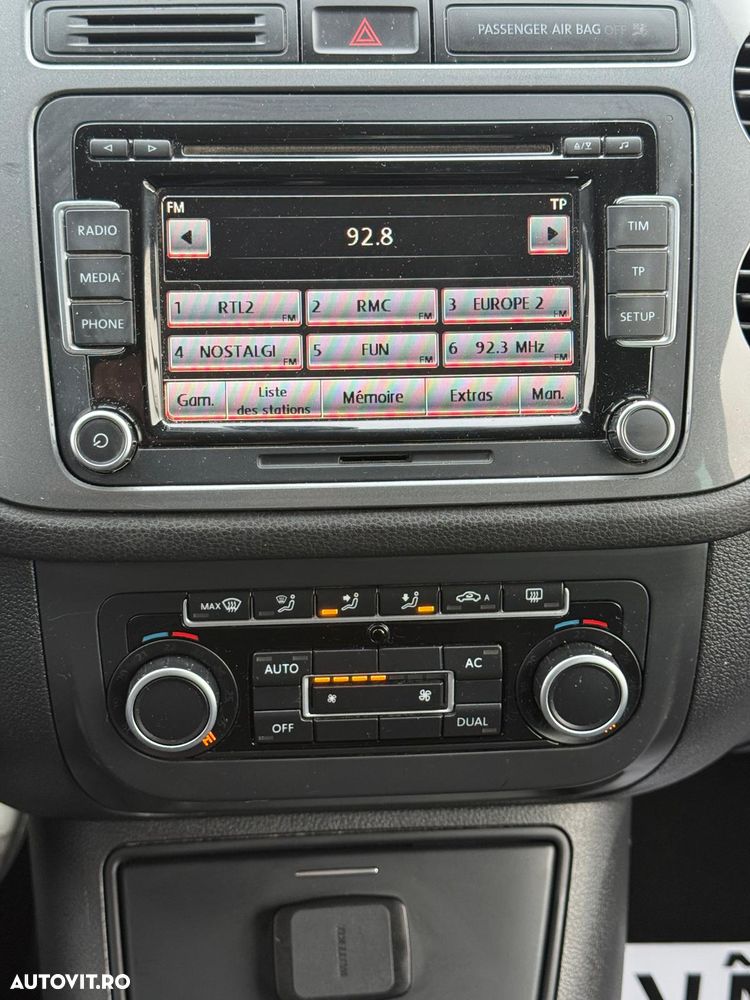 Volkswagen Tiguan 2.0 TDI DPF BlueMotion Technology Lounge Sport & Style - 9