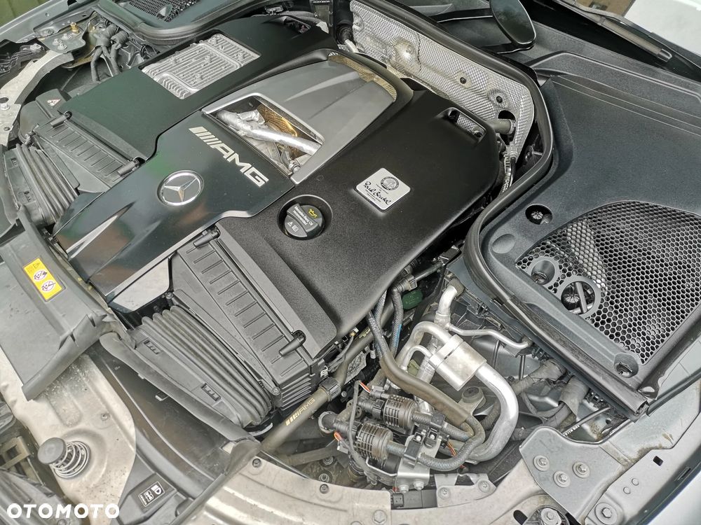 Mercedes-Benz Klasa E AMG 63 S 4-Matic+ - 26