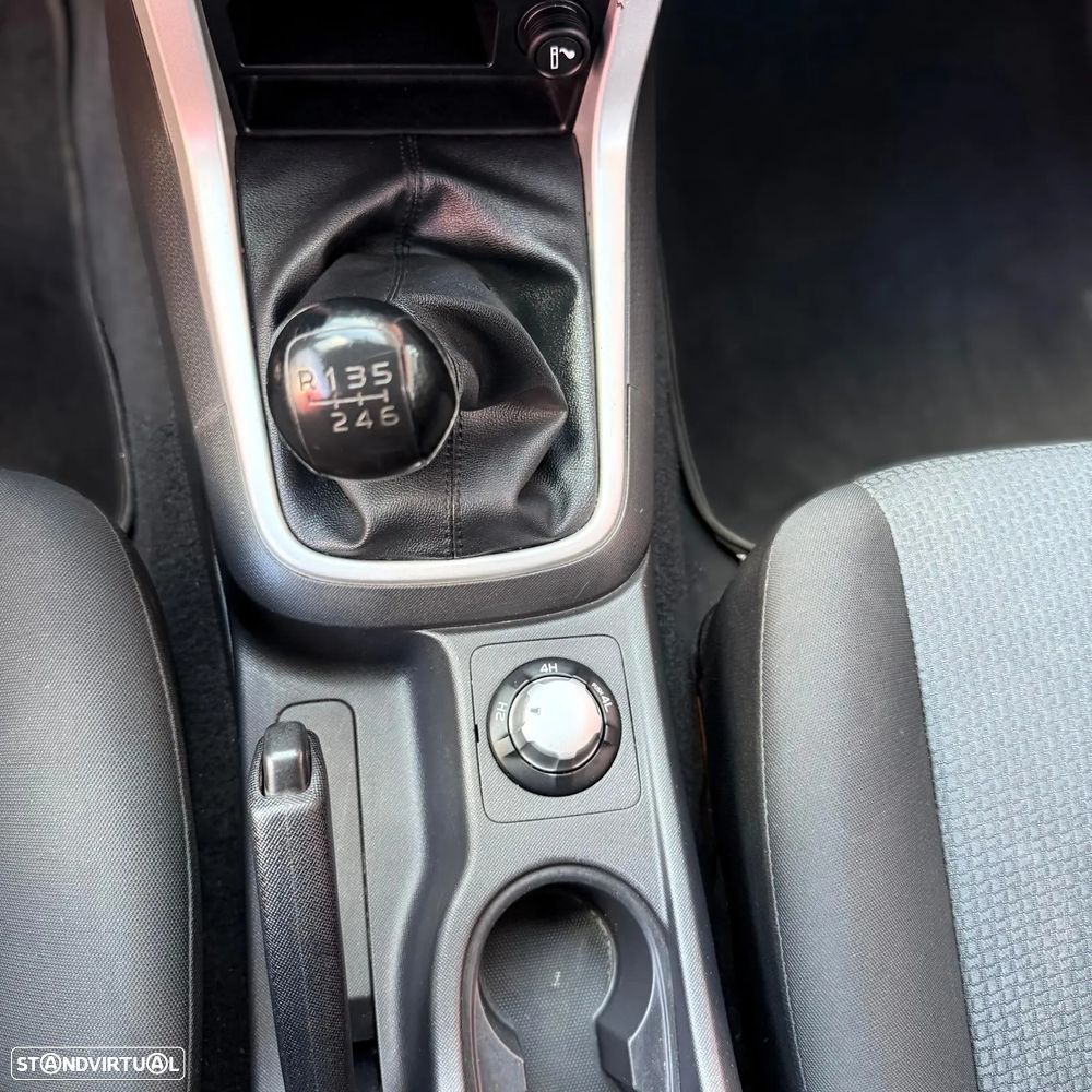Isuzu D-Max 2.5 DTi CD 4WD LS Sport Edition - 14
