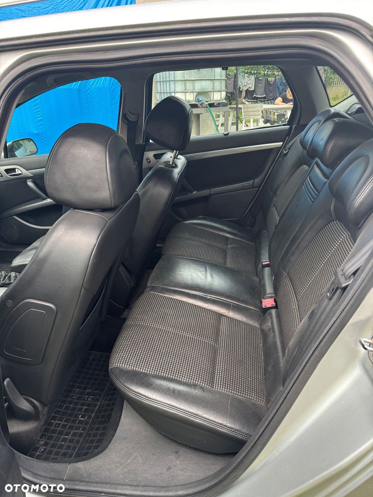 Peugeot 407 2.0 HDi Premium - 6