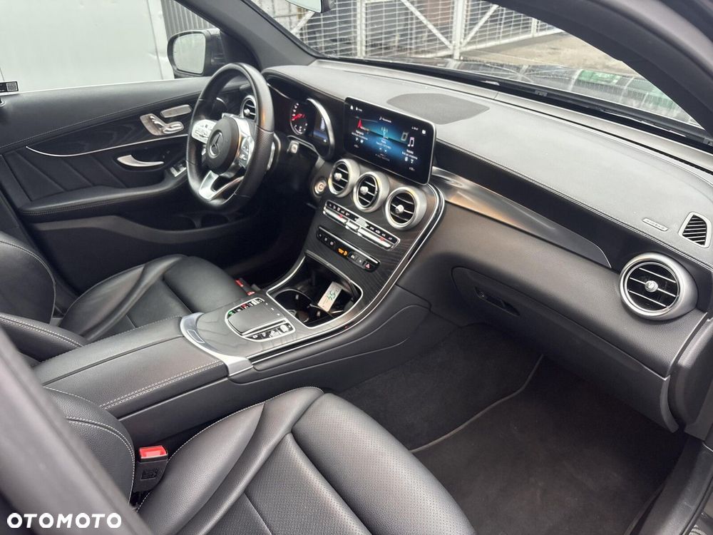 Mercedes-Benz GLC - 17