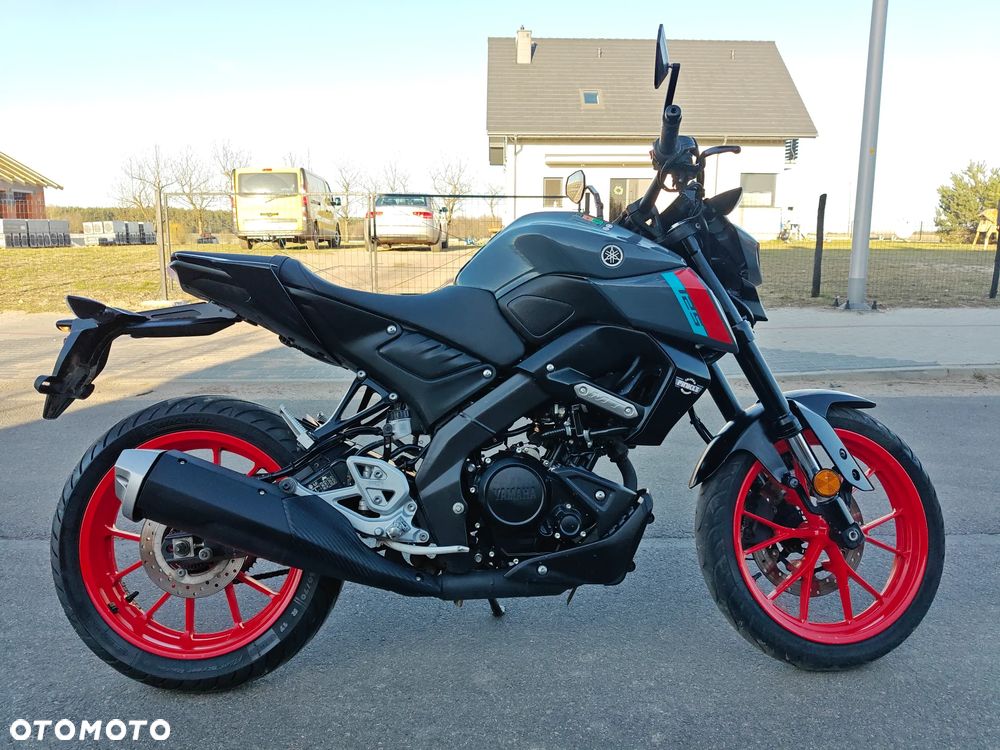 Yamaha MT - 8