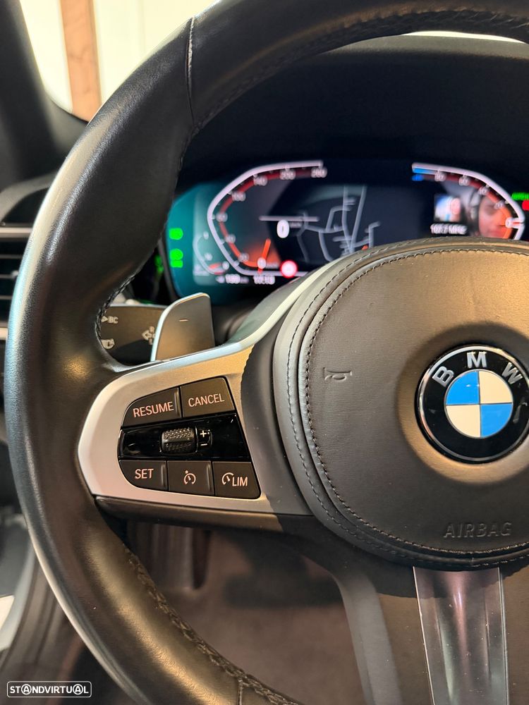 BMW 220 d Pack Desportivo M Pro Auto - 13
