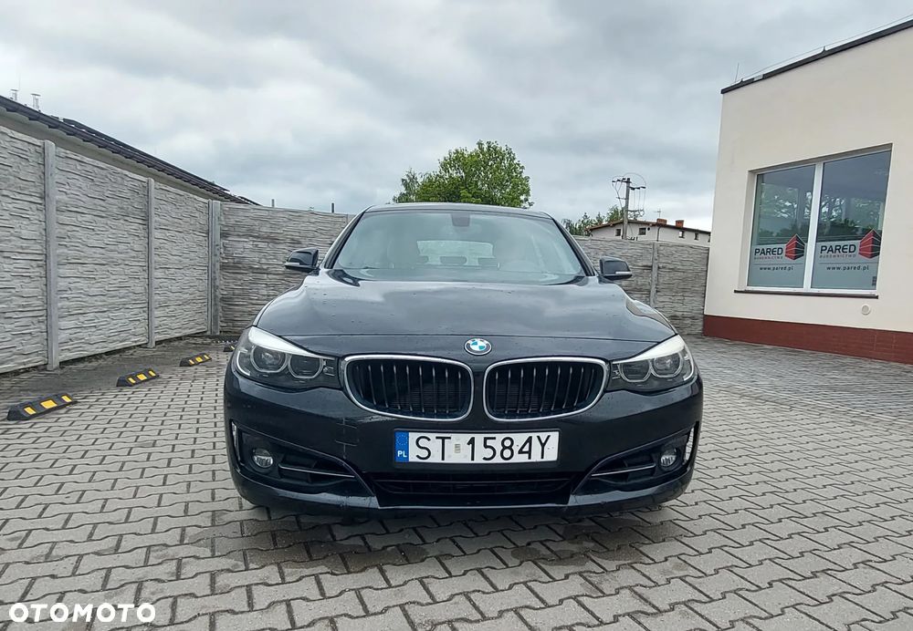 BMW 3GT 330i xDrive Sport Line - 2