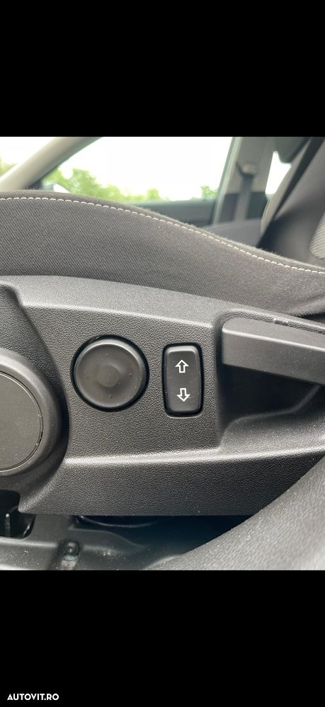 Opel Insignia 2.0 CDTI ecoFLEX Sport - 10