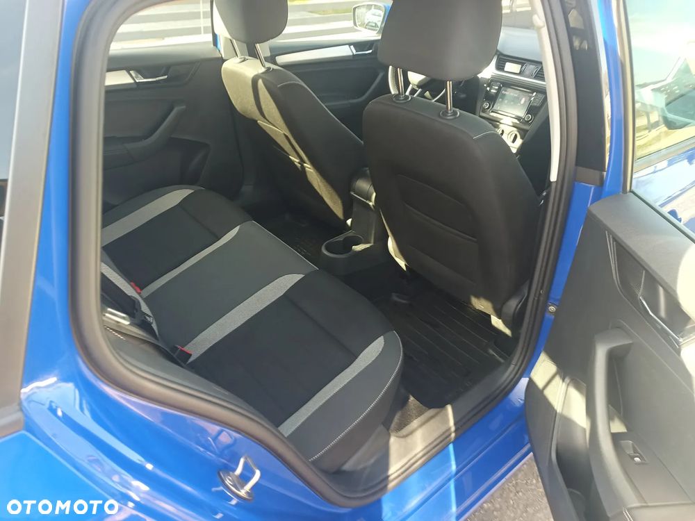 Skoda RAPID 1.6 TDI DPF Ambition - 23