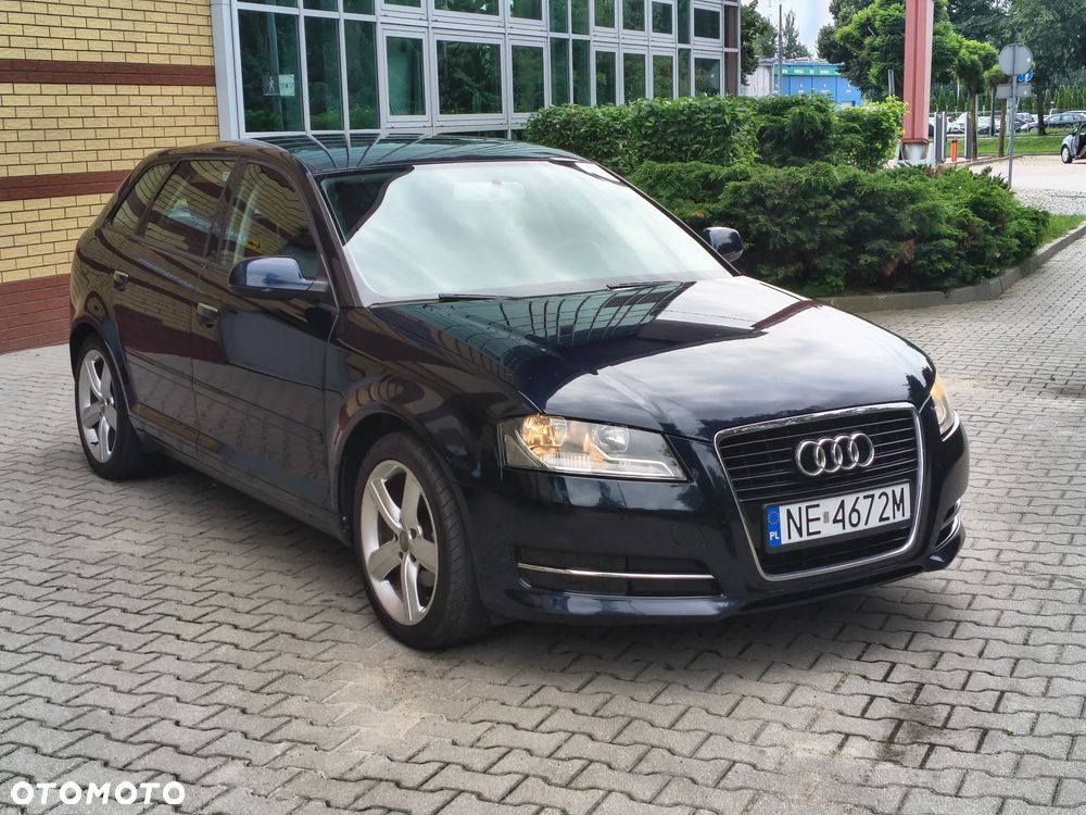 Audi A3 Sportback 1.6 TDI DPF Ambiente - 3