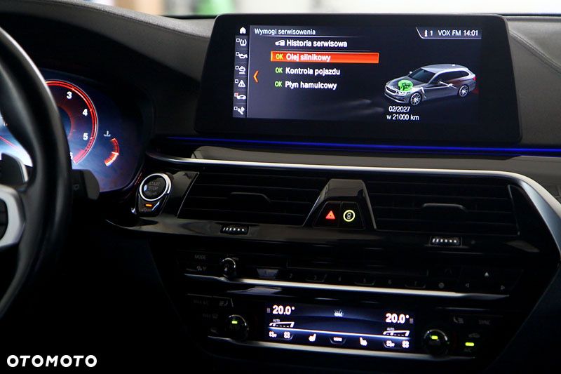 BMW Seria 5 530d xDrive Sport Line - 16