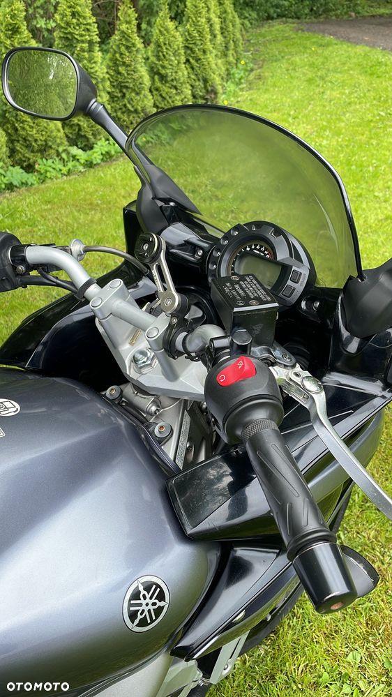 Yamaha FZ6 - 16