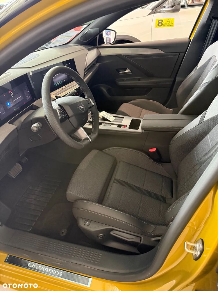 Opel Astra 1.2 T mHEV Ultimate eDTC - 4