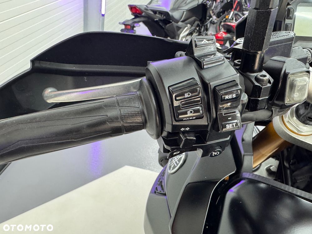 Yamaha Super Tenere - 24
