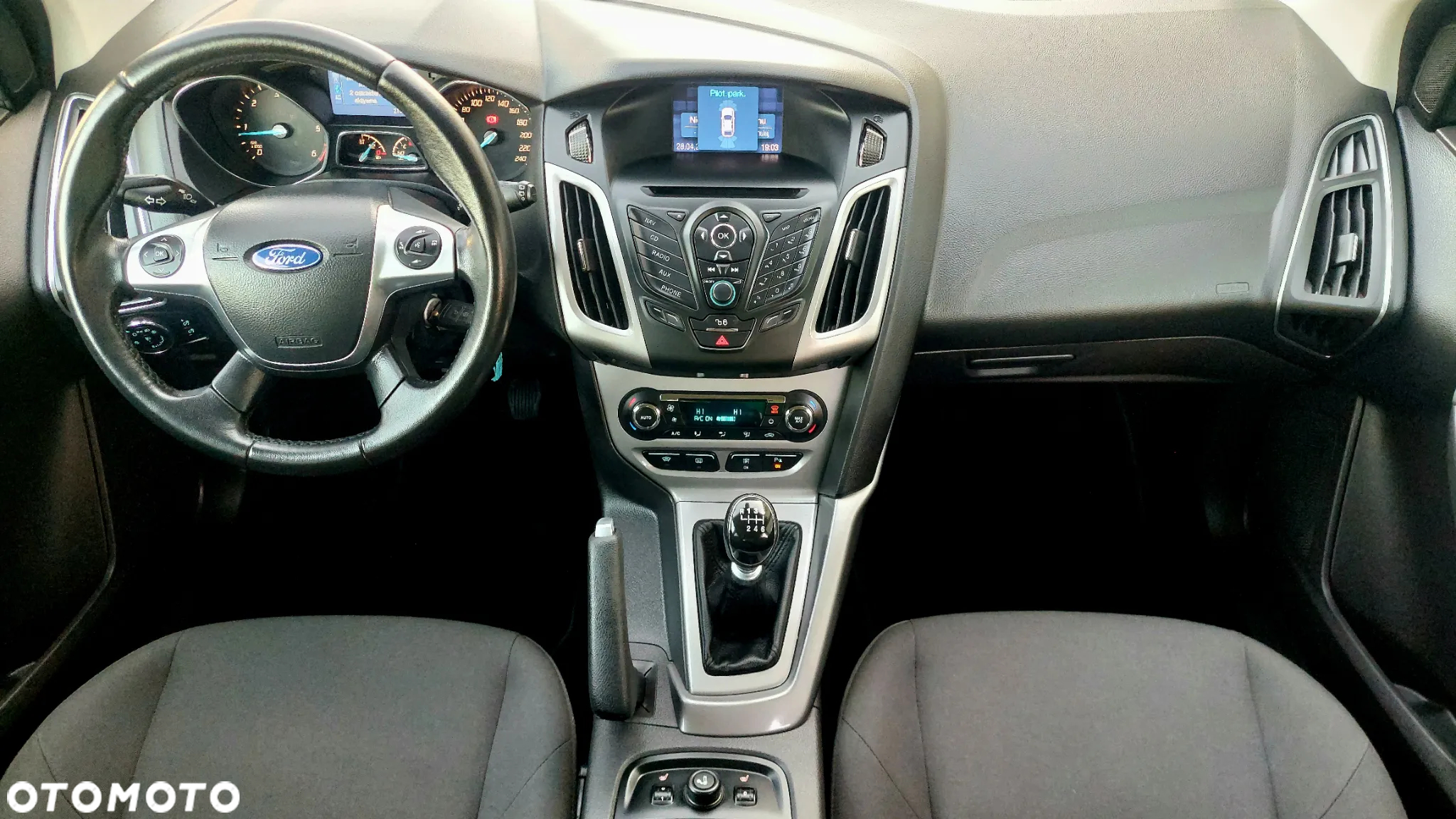 Ford Focus Turnier 2.0 TDCi DPF SYNC Edition - 8