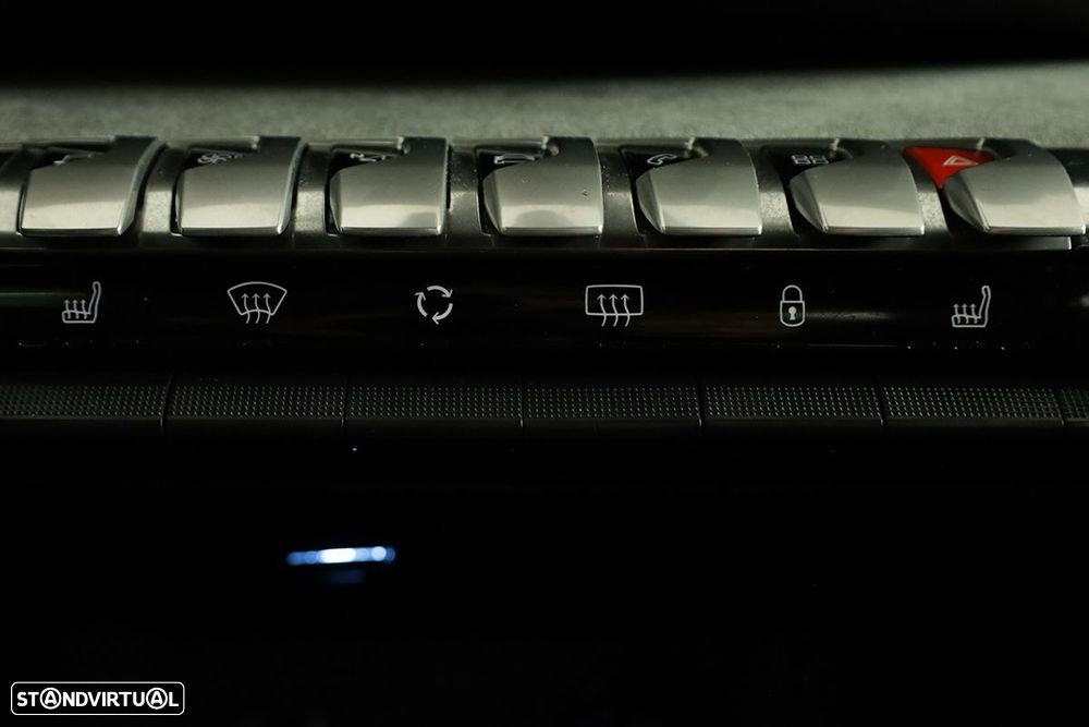 Peugeot 3008 1.2 PureTech GT EAT8 - 13