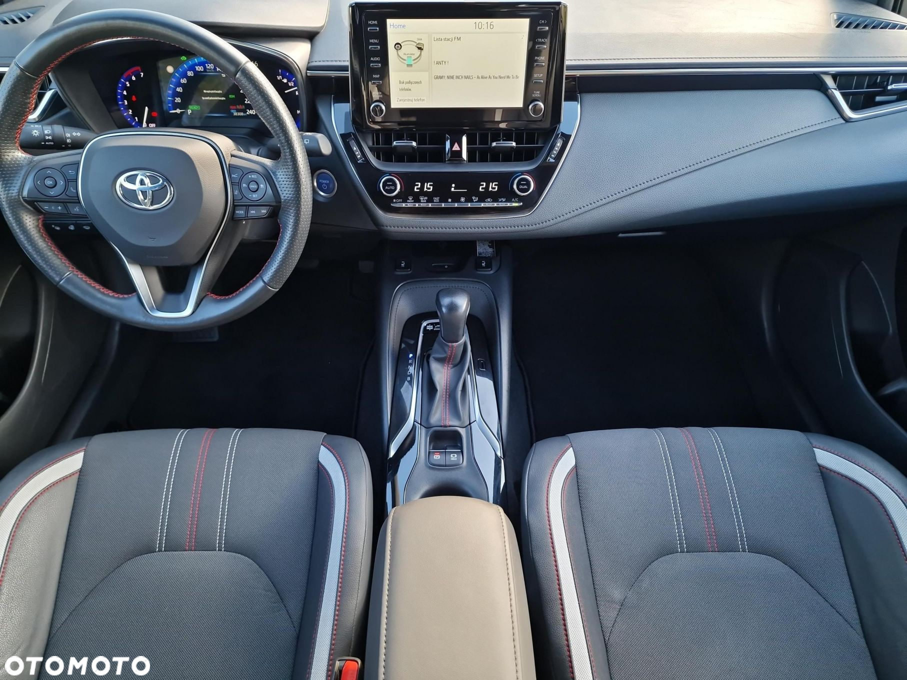 Toyota Corolla 1.8 Hybrid GR Sport - 18