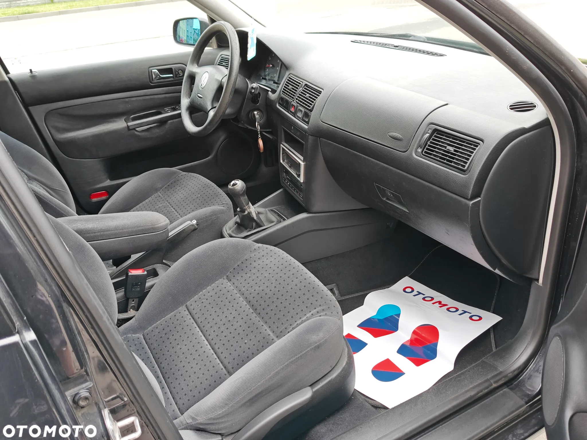 Volkswagen Golf IV 1.4 Comfortline - 23