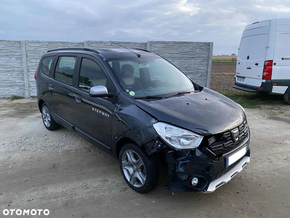 Dacia Lodgy 1.5 Blue dCi Stepway S&S - 10