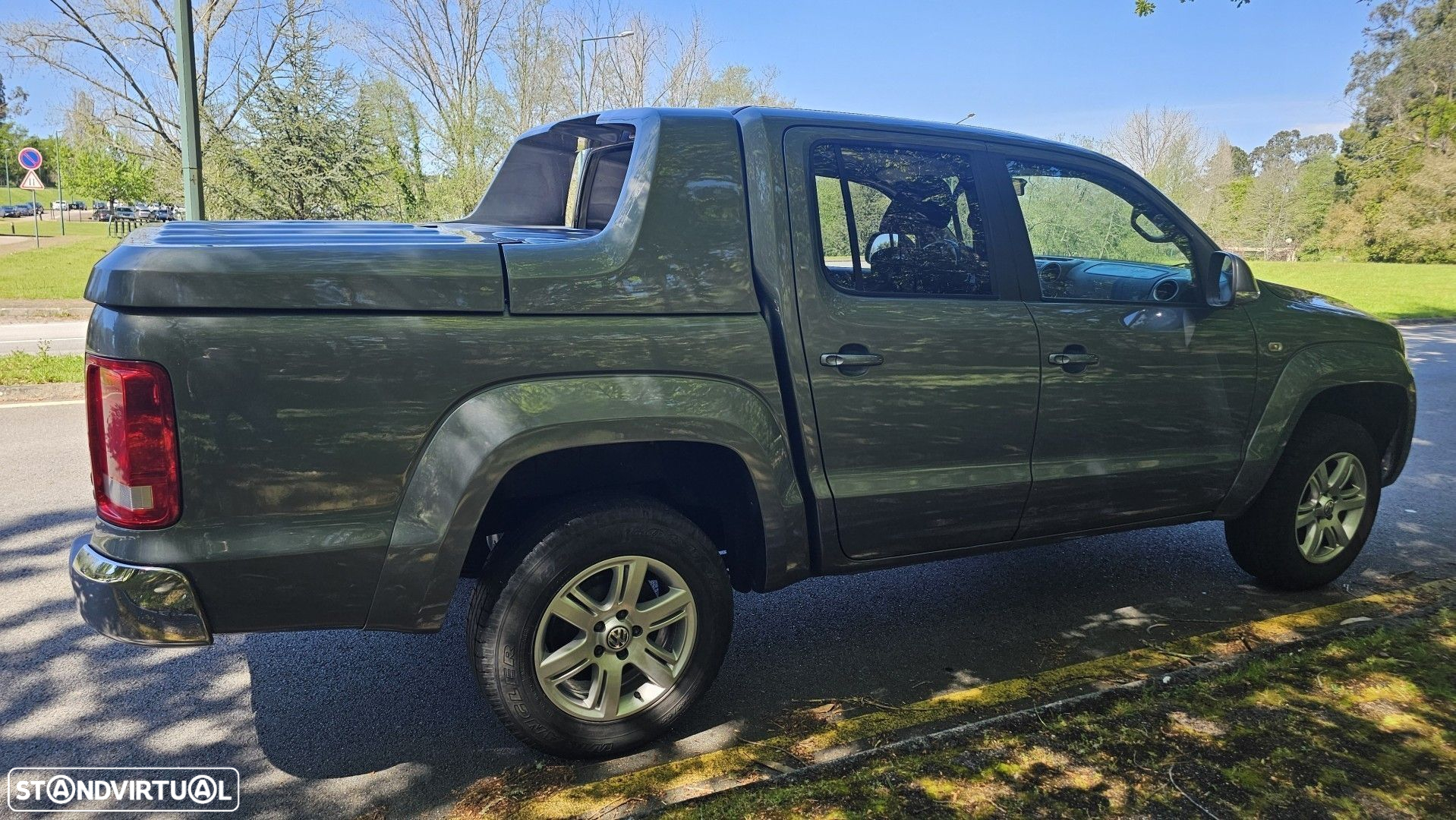 VW Amarok 2.0 TDi CD Trendline CMAD IP 4Motion - 8