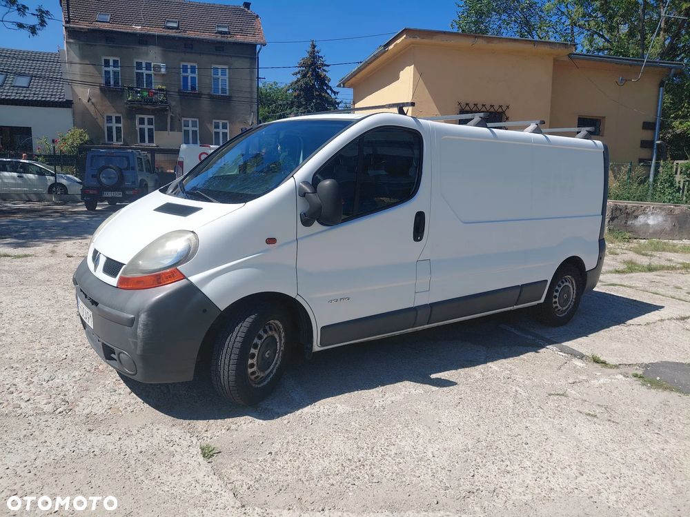 Renault Trafic - 2