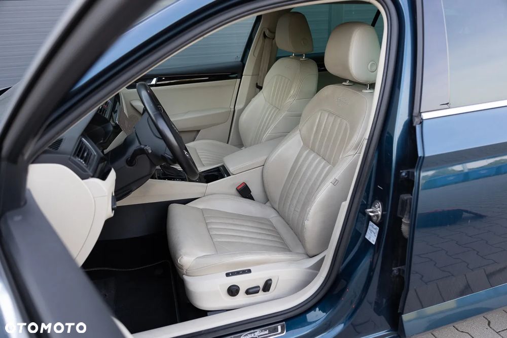 Skoda Superb 2.0 TDI SCR 4x4 L&K DSG - 11