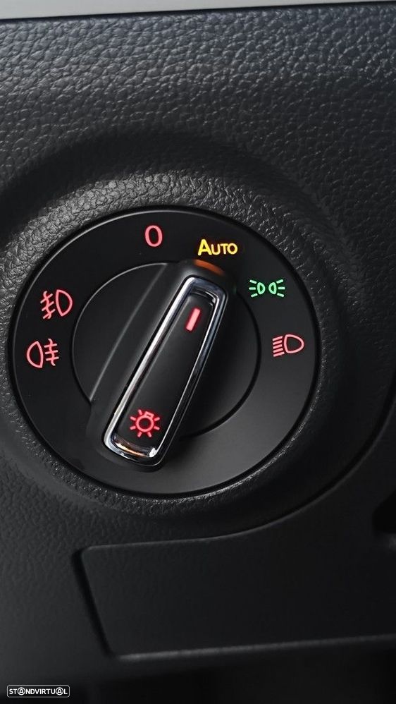 SEAT Arona 1.0 TSI Xcellence - 24