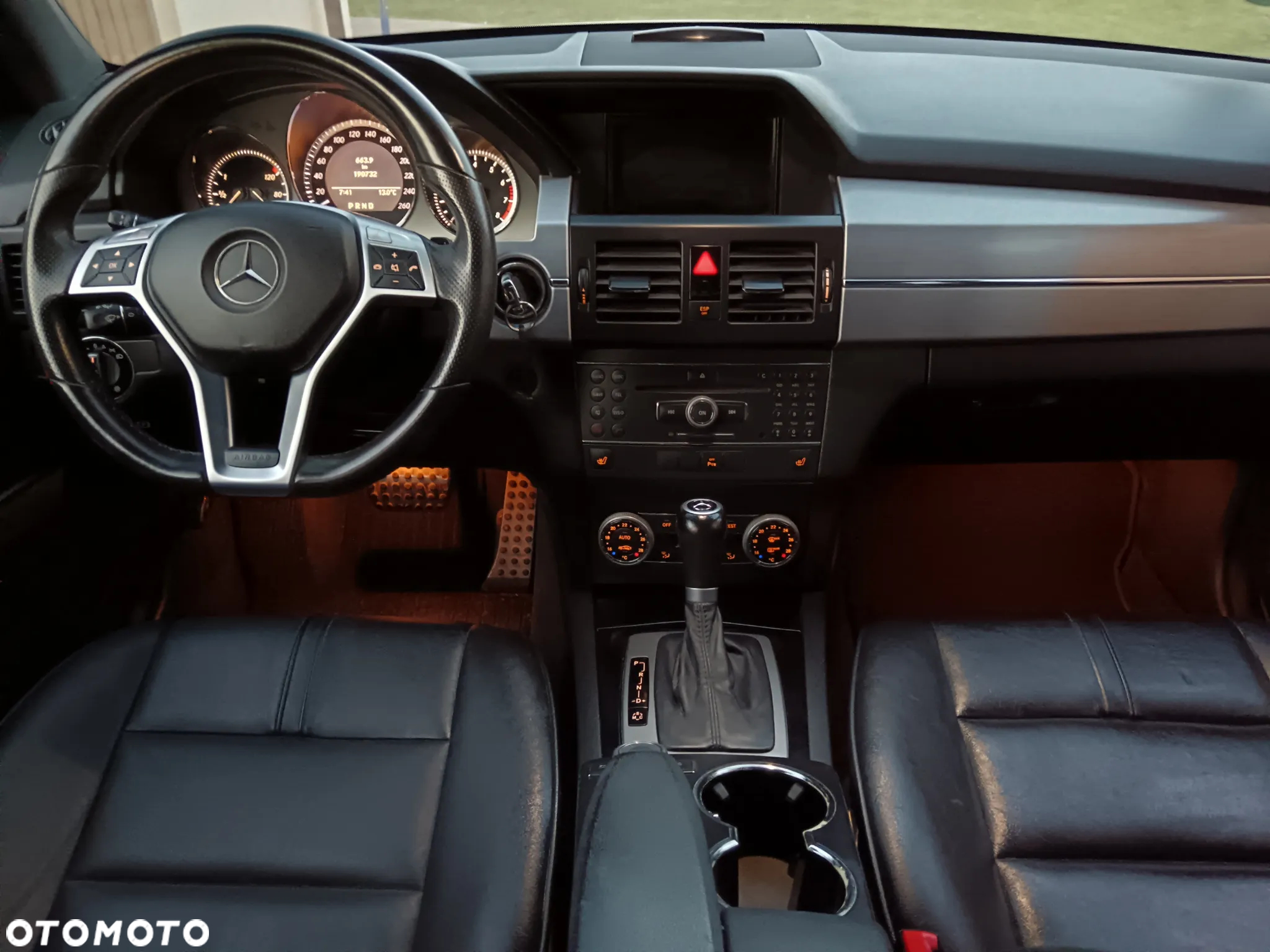 Mercedes-Benz GLK 350 4Matic 7G-TRONIC SPORT EDITION - 10