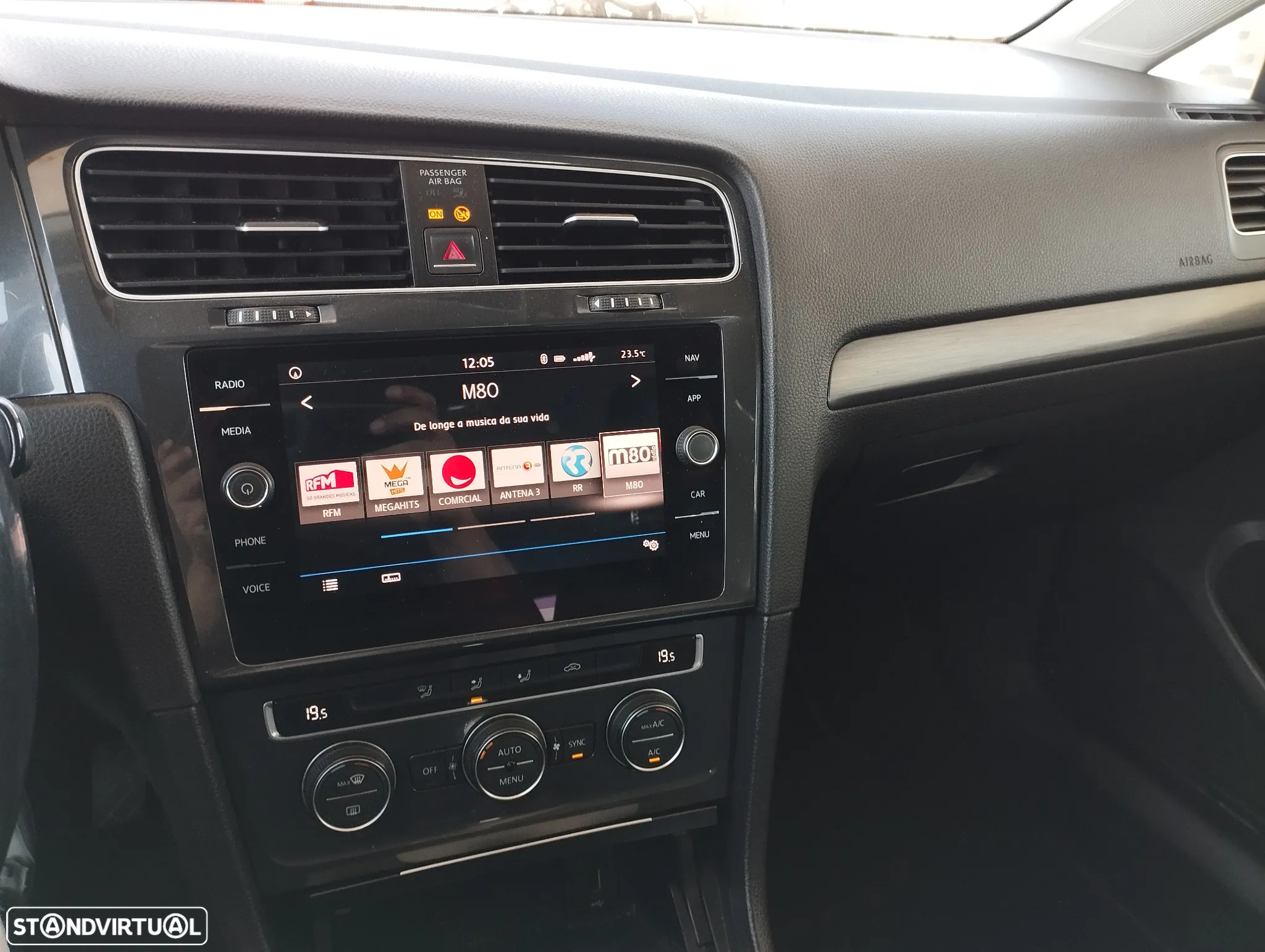 VW Golf Variant 1.6 TDi Confortline DSG - 9