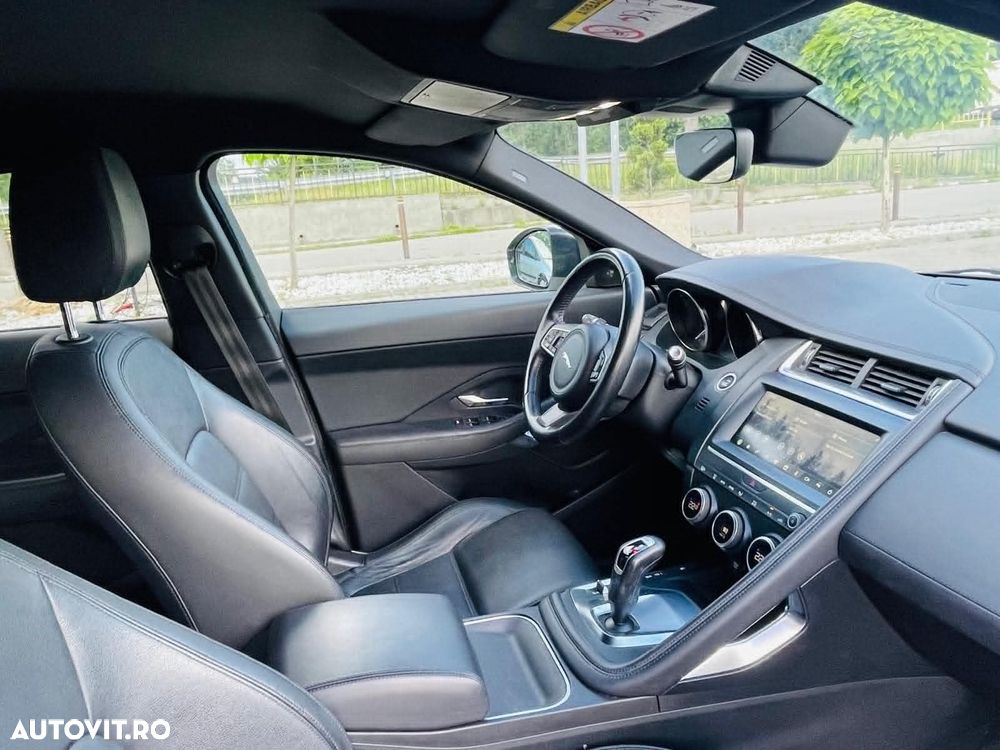 Jaguar E-Pace D150 AWD R-Dynamic S - 9