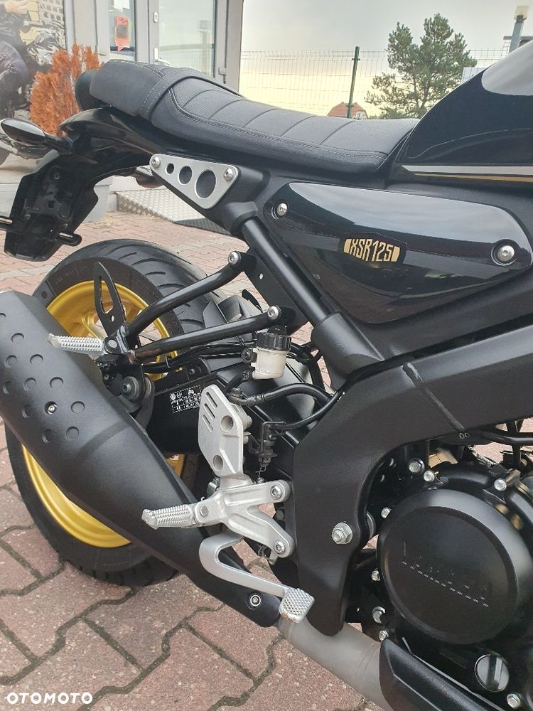 Yamaha XSR - 25