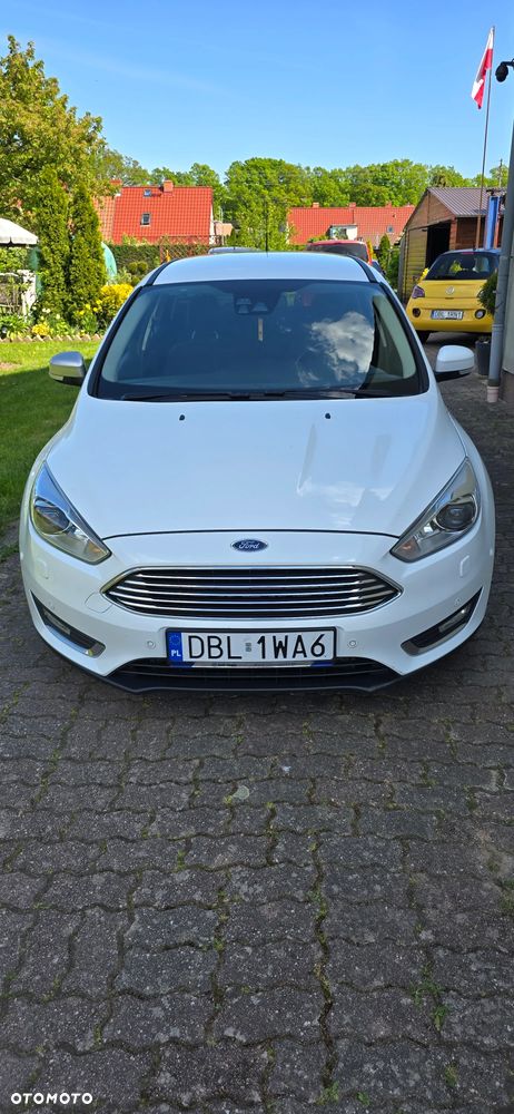 Ford Focus 2.0 TDCi Titanium ASS PowerShift - 2