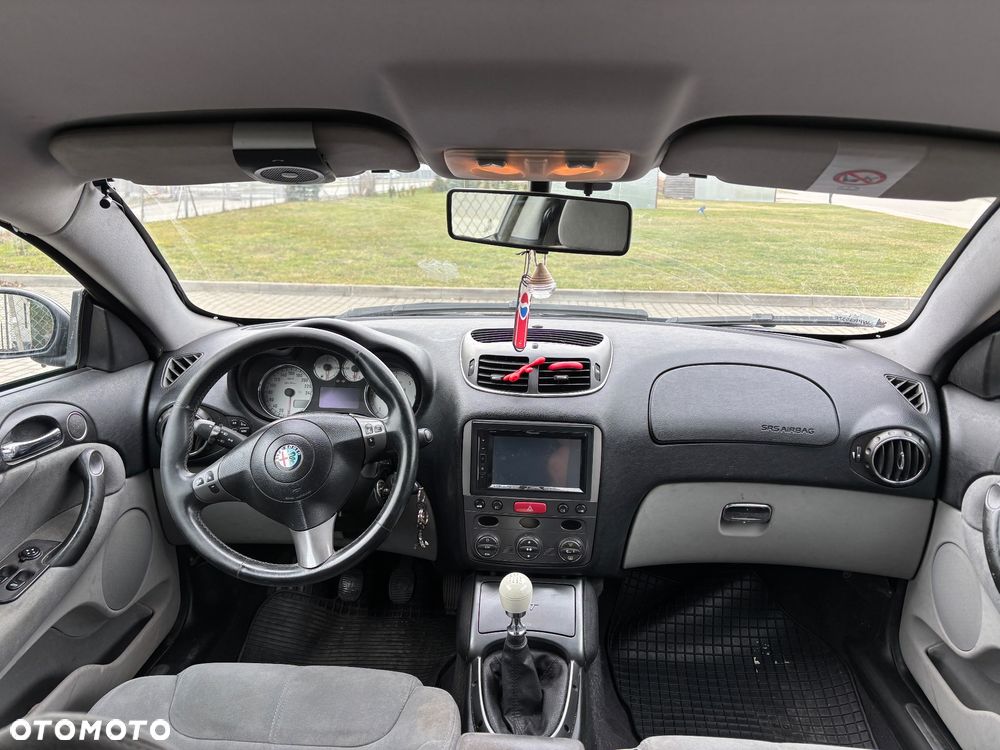 Alfa Romeo GT - 4