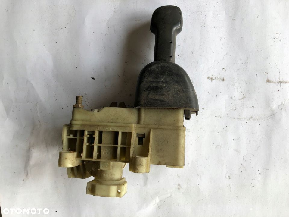 MANETKA ZAWÓR HAMULCA RĘCZNEGO SCANIA R 9617241000 - 2