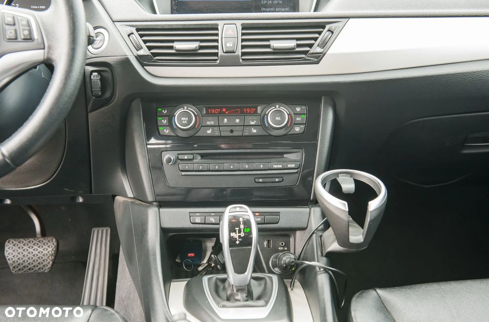 BMW X1 xDrive28i - 12